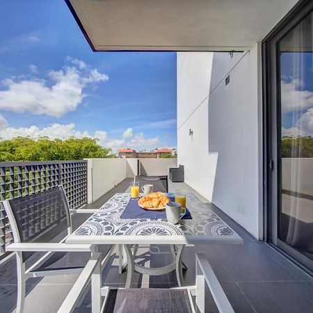 Moderno Residences By Bay Breeze Bay Harbor Islands Exterior foto