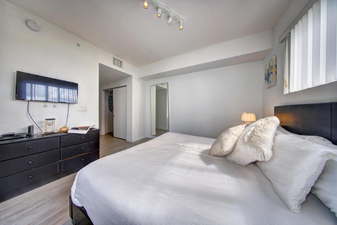 Moderno Residences By Bay Breeze Bay Harbor Islands Exterior foto