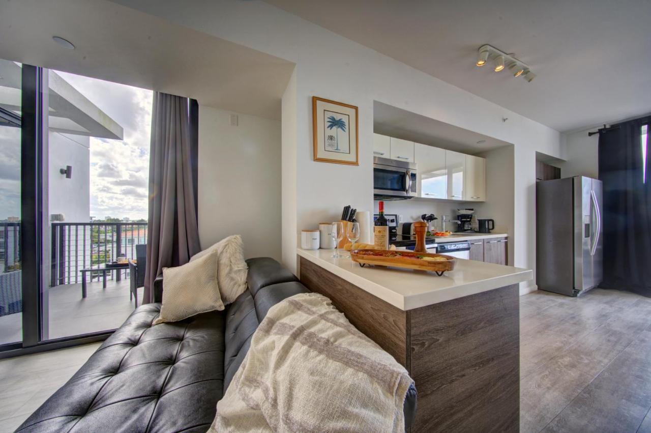 Moderno Residences By Bay Breeze Bay Harbor Islands Exterior foto
